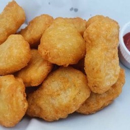 นักเก็ตไก่ทอด อร่อยมาก ( เขย่าผงฟรี )