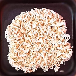 บะหมี่ผักจีน