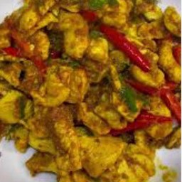 ข้าวไก่ผัดพริกแกงใต้