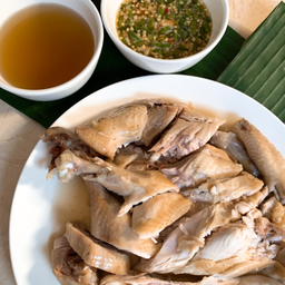 ไก่ต้มน้ำปลา ครึ่งตัว