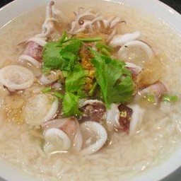 ข้าวต้มหมึก
