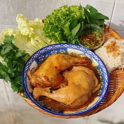 เมี่ยงหมี่ไก่ต้มซอสน้ำปลา(ไซส์ใหญ่3-4ท่าน)