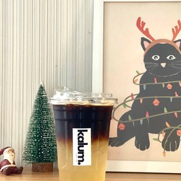 KALUM Cafe' (กะหล่ำคาเฟ่)