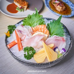 Sashimi ปลาไทย ปลาไทยคุณภาพดี สดใหม่ ที่ทางเชฟคัดสรรมาเป็นอย่างดี