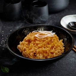 ข้าวผัดซอสผัดเผ็ด