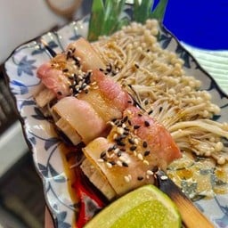 เห็ดเข็มทองพันเบคอนย่าง (1ไม้)