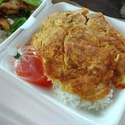 ข้าวราดไข่เจียวหมูสับ