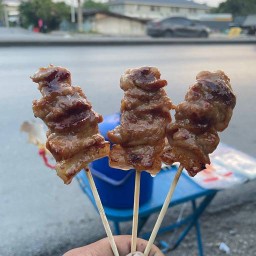 หมูปิ้ง โบราณ @ กองพนันพล