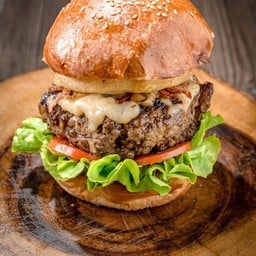 Big เบอเกอร์ เนื้อ surf and turf