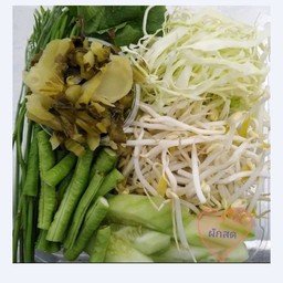 ขนมจีนพี่ฝนลูกสาวบังชัยเจ้น้องในตลาดนัดพรีเมียร์