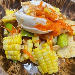 ตำข้าวโพดไข่เค็ม