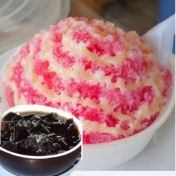 (ชุดคอมโบ) น้ำแดงเกล็ดหิมะ + เฉาก๊วยลอยแก้ว