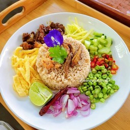 ข้าวคลุกกะปิทรงเครื่อง