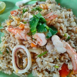 ข้าวผัดทะเล