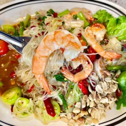 ตำข้าวปุ้นฮ้อนกุ้งสุก