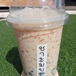 ชามั้ย ชานมเหนียว หน้าร้าน