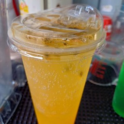 อิตาเลียนโซดาเสาวรส