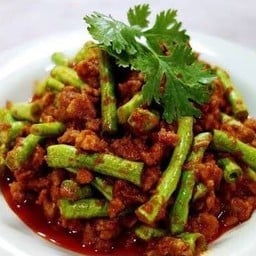 ตามสั่งสุดแซ่บอเวนิว
