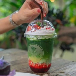 ชาเขียวสตอเบอร์รี่