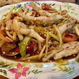 ส้มตำตีนไก่