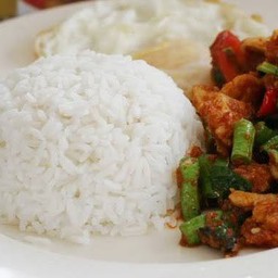 เมนูเนื้อวัวราดข้าว