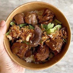 ข้าวแห้งไก่รวนฉ่ำแน่นเข้มข้น