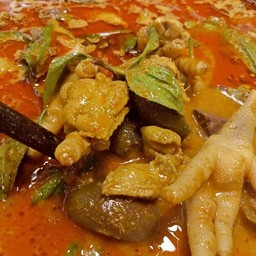 ขนมจีนแกงเขียวหวานไก่.