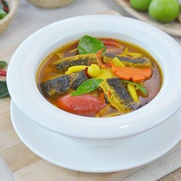 ต้มโคล้งขมิ้น ใหญ่