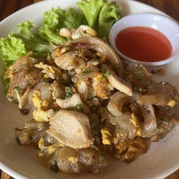 ก๋วยเตี๋ยวคั่วไก่