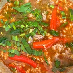 ต้มยำหมูสับ