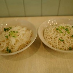 เส้นลวก