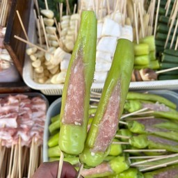 พริกหนุ่มยัดหมูเด้ง