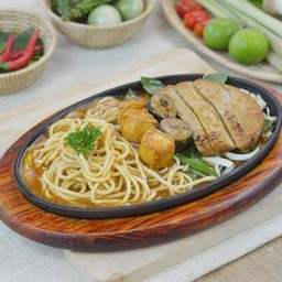 สเต็กจานร้อน (บาร์บีคิวซอส)