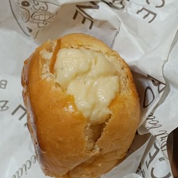 ปังเต็มคำ&ลูกชิ้นทอด น้ำจิ้มเด็ด (บางกรวย)