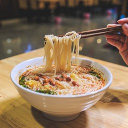 ก๋วยเตี๋ยวหมาล่าไม่ใส่เนื้อสัตว์