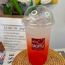 สตรอเบอรี่ โซดา