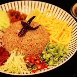 ข้าวคลุกกะปิ