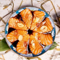 Marinated Spicy Salmon Set