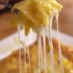 โรตีข้าวโพด + ชีส