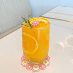 ORANGE SMOOTHIE