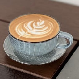 ลาเต้้(ร้อน)