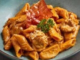 เพนเน่วอดก้า