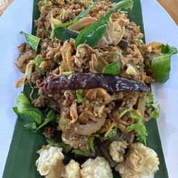 ลาบหมูคั่ว