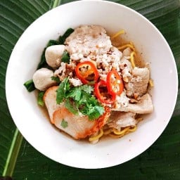 ครัวลุงต๋อย  เตาฟืน หลังปั๊มปตท. นาท่อม