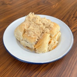 ปังปิ้งพริกเผา+หมูหยอง