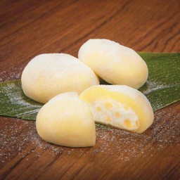 Yuzu Rare Cheese Daifuku