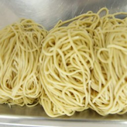 บะหมี่สดไม่ลวก ครึ่งกิโล