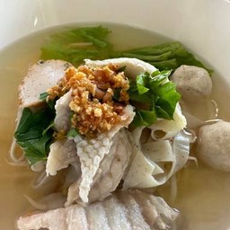 ก๋วยเตี๋ยวน้ำใส