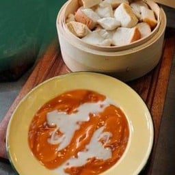 ปังนึ่งสังขยาชาไทย