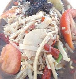 ตำหน่อไม้